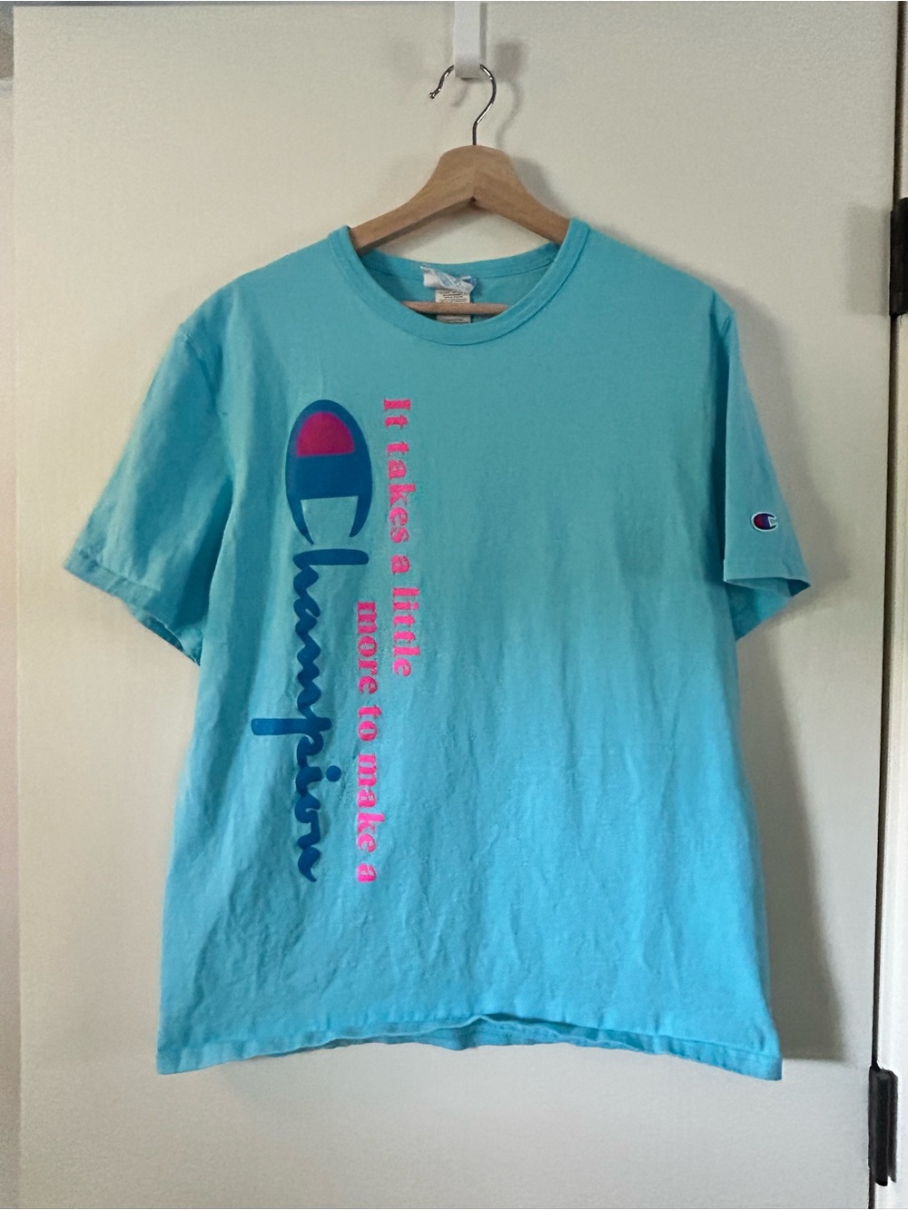 L Vintage Champion tee